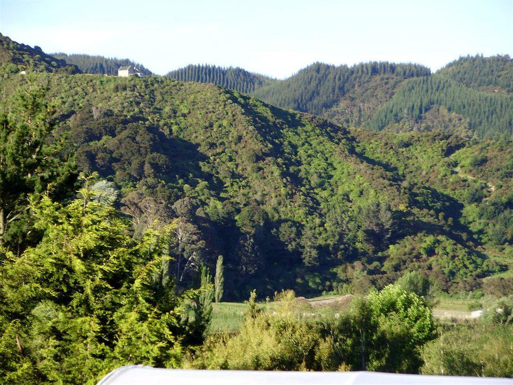 Terraced Chalets Motueka ภายนอก รูปภาพ
