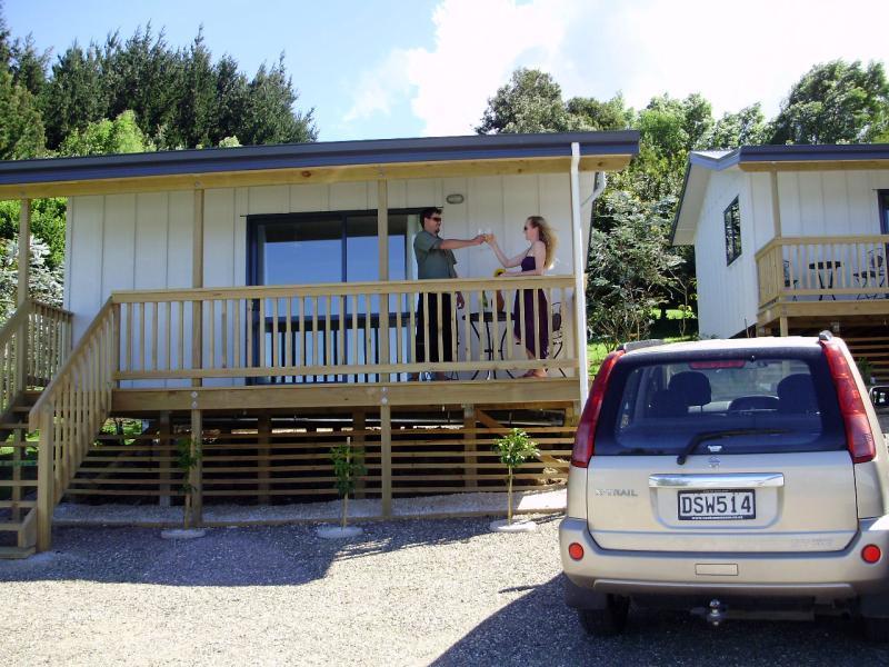 Terraced Chalets Motueka ภายนอก รูปภาพ